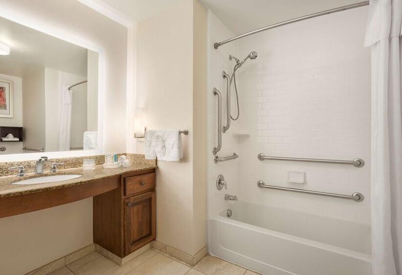 スイート, Homewood Suites By Hilton Fargo