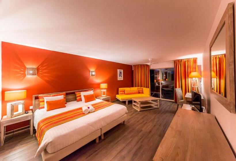 سوییت جونیور, Orient Bay Palm Court Residence 4 Stars