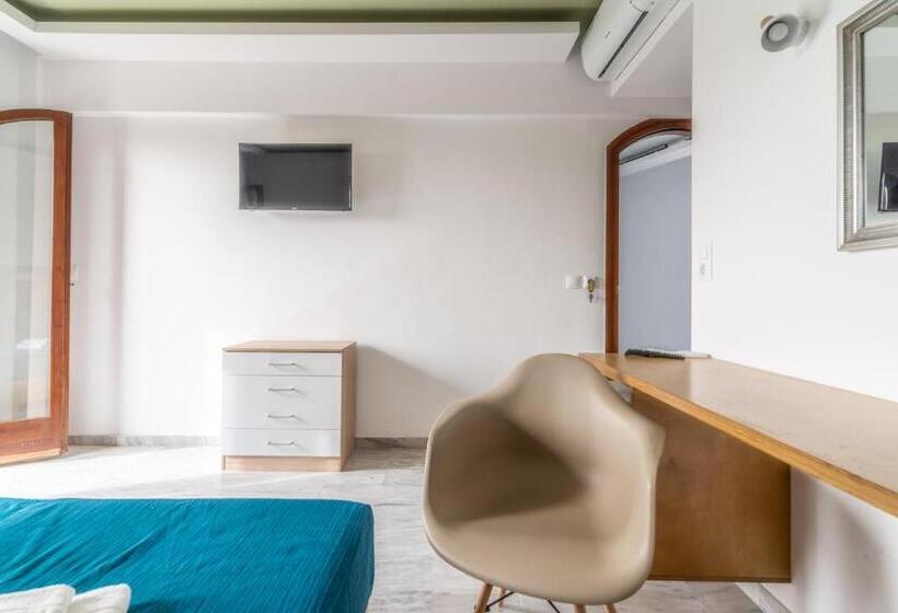 غرفة قياسية, Prince Of Lillies