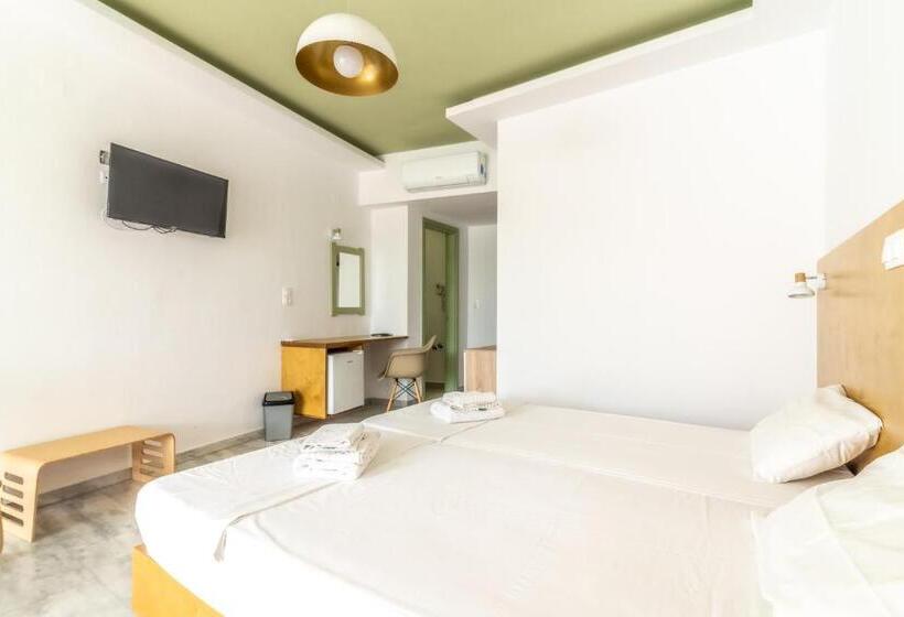 スーペリアールーム, Prince Of Lillies