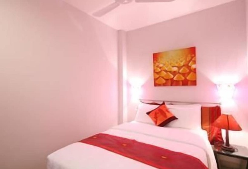 اتاق سوپریور, Rising Dragon