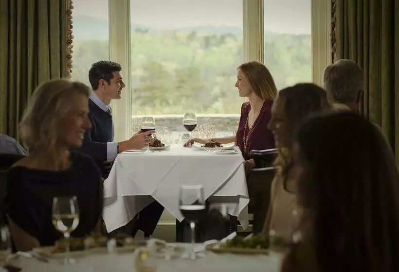 デラックスルーム, The Inn On Biltmore Estate