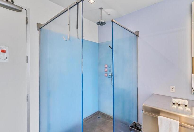 带1个卧室的公寓, Keating