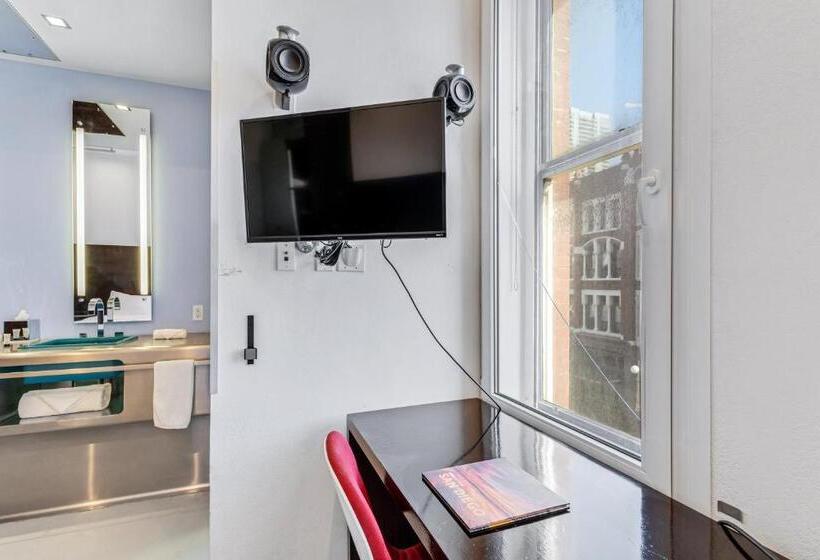 带1个卧室的公寓, Keating