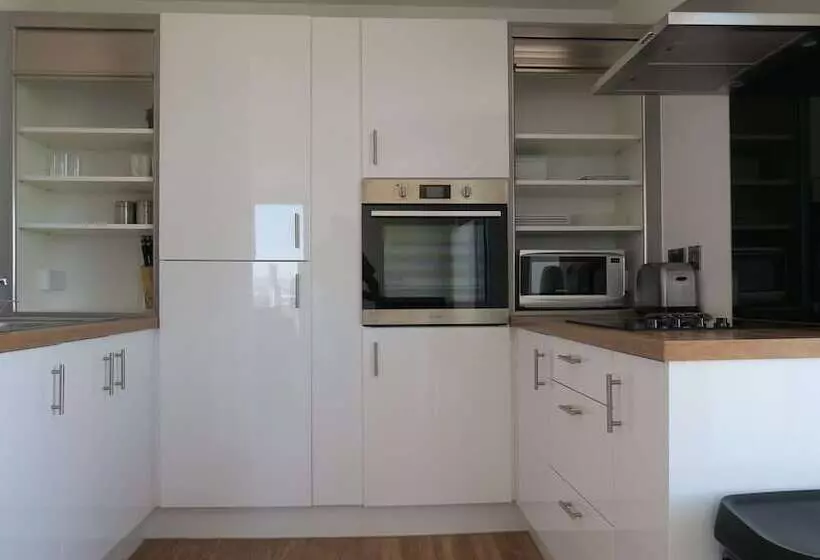 ２ベッドルームアパートメント, Quay Apartments