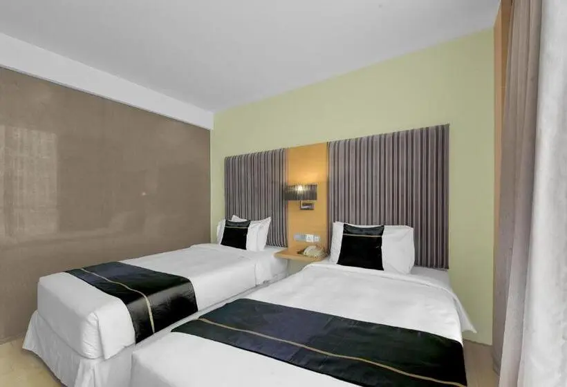 スーペリアファミリールーム, Empire Hotel Subang