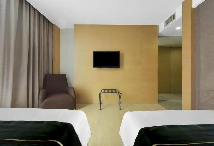 スイート（家族用）, Empire Hotel Subang
