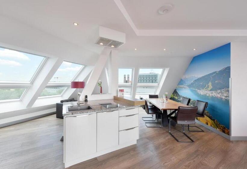 Люкс с Террасой, Koos Hotel&apartments   City Apart