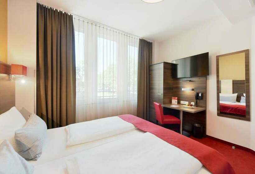 Номер Стандарт, Koos Hotel&apartments   City Apart