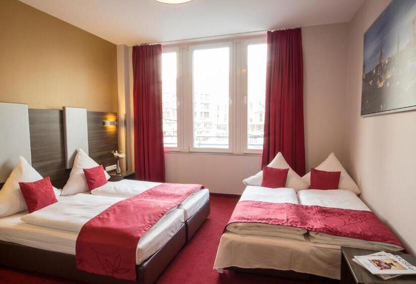 Апартаменты 1 Спальня, Koos Hotel&apartments   City Apart