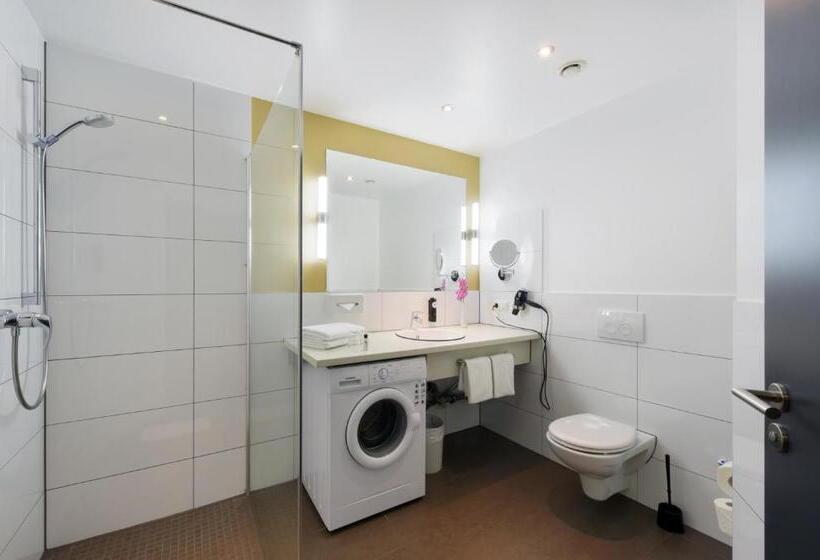 Апартаменты 3 Спальни, Koos Hotel&apartments   City Apart