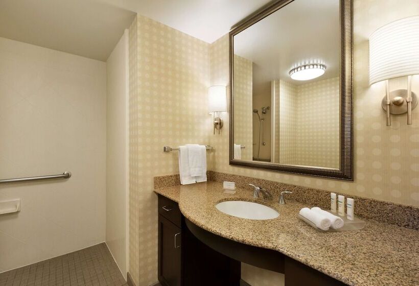 جناح لذوى الاحتياجات الخاصة, Homewood Suites By Hilton Fort Myers Airport/fgcu