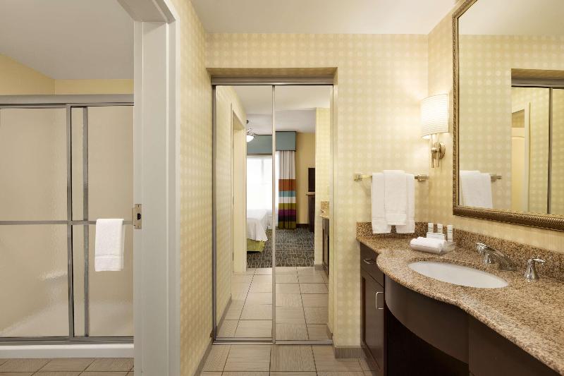 סוויטת 2 חדרי שינה, Homewood Suites By Hilton Fort Myers Airport/fgcu