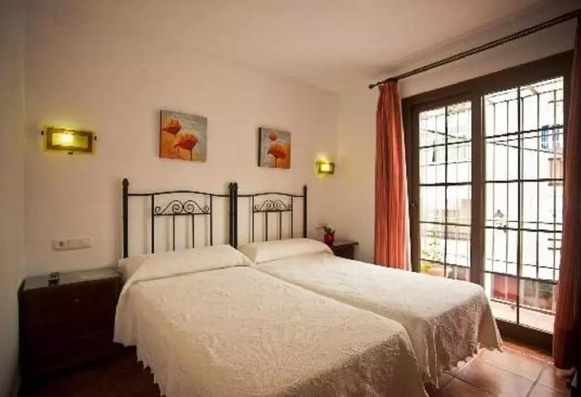 バルコニー付きスタンダードルーム, Hostal Palomares
