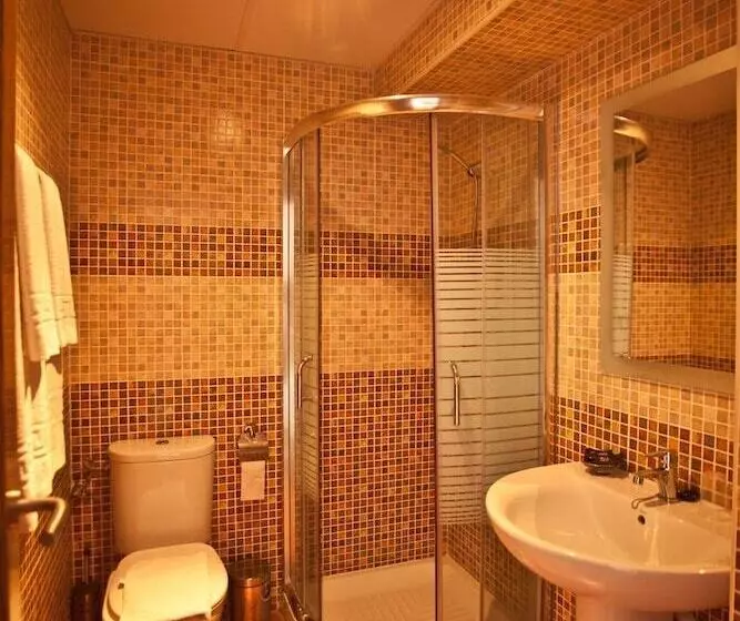 スタンダードルーム, Hostal Palomares
