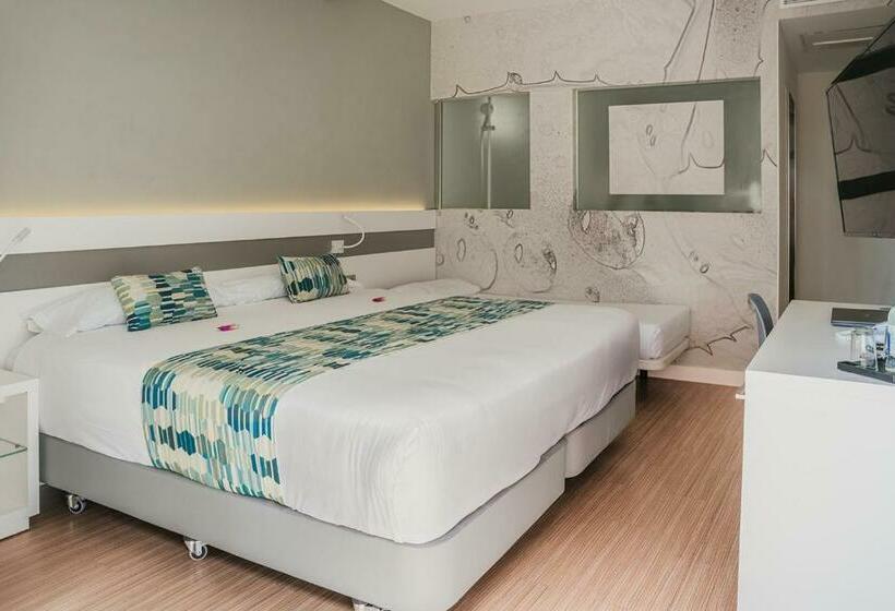 Трехместный Номер Стандарт с Балконом, Aloe Canteras