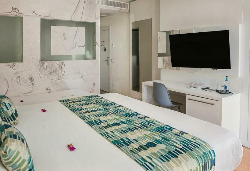 Трехместный Номер Стандарт с Балконом, Aloe Canteras