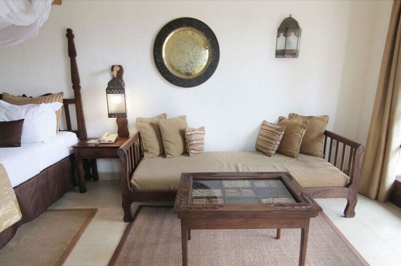 标准间, Breezes Beach Club And Spa