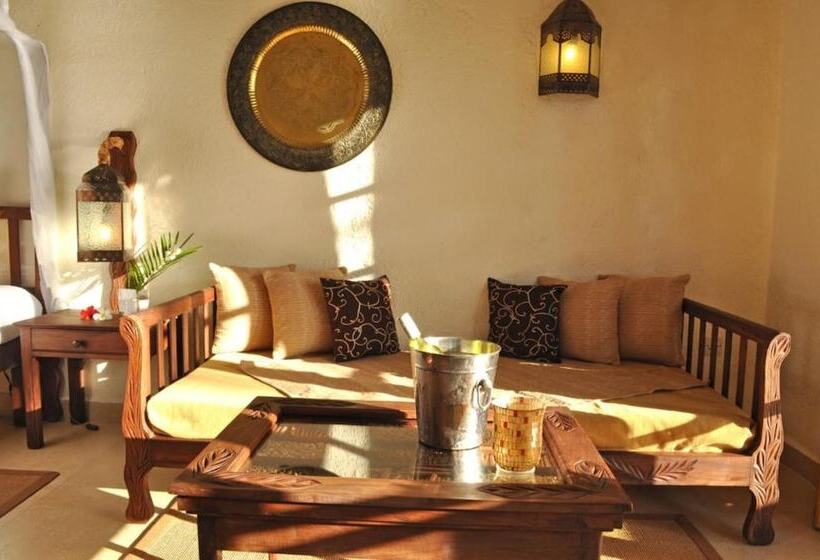 标准间, Breezes Beach Club And Spa