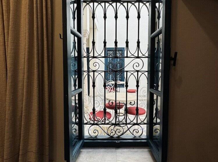 اتاق استاندارد, Dar El Médina