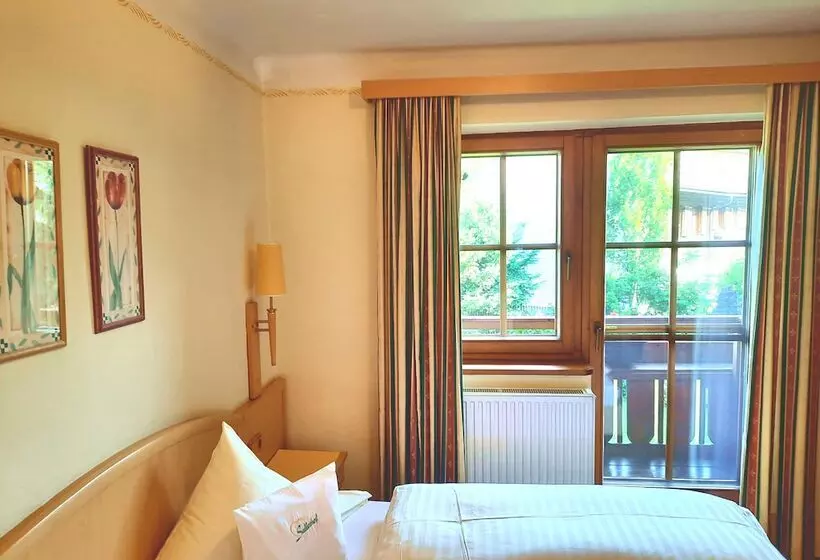 ダブルベッドスタンダードルーム, Garten   Hotel Sallerhof