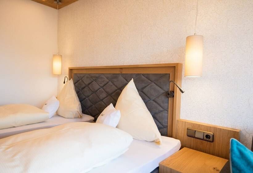 شقة ديلوكس غرفتين نوم, Garten   Hotel Sallerhof