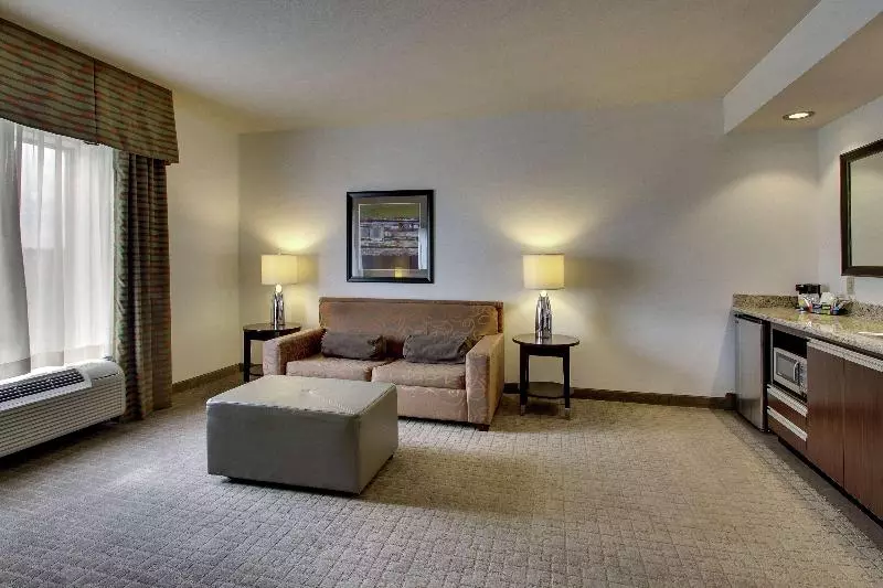 キングサイズベッドのスイートルーム, Hampton Inn & Suites Shreveport/south