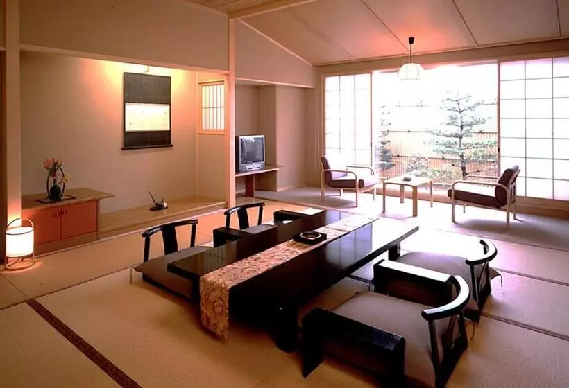 ファミリールーム, Hanabishi