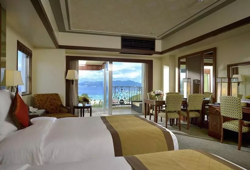 プレミアムスイート, Okinawa Kariyushi Resort Exes Onna