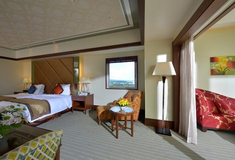 Люкс Премиум, Okinawa Kariyushi Resort Exes Onna