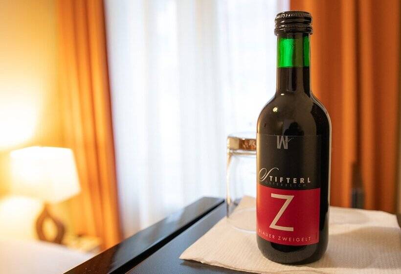 اتاق استاندارد چهار تخته, Pension Hotel Mariahilf