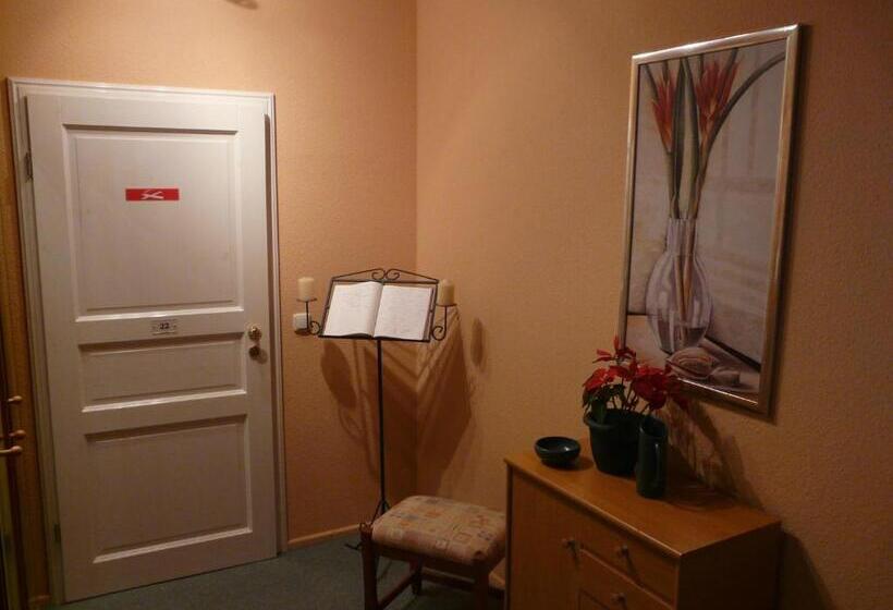 スイート, Pension Wegerich