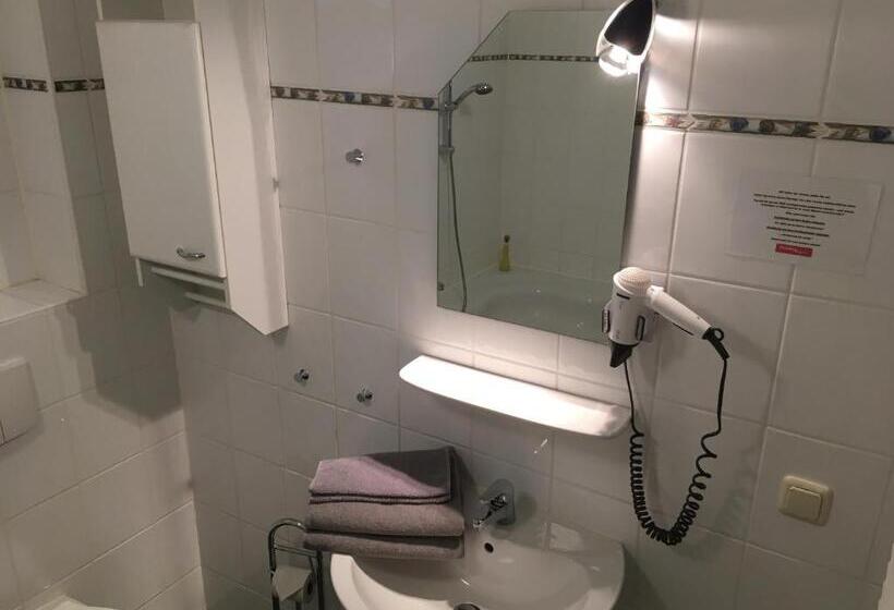 ファミリールーム, Pension Wegerich