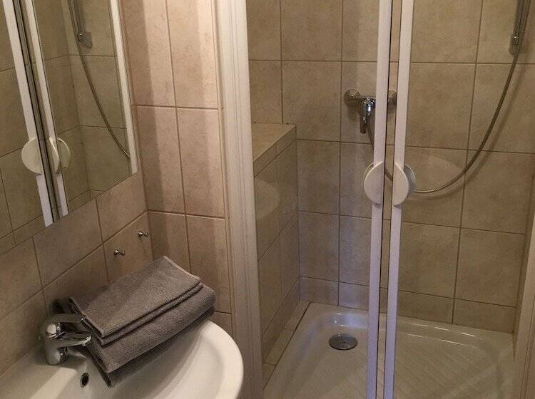 Номер Стандарт, Pension Wegerich