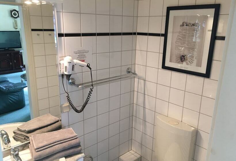 スイート, Pension Wegerich