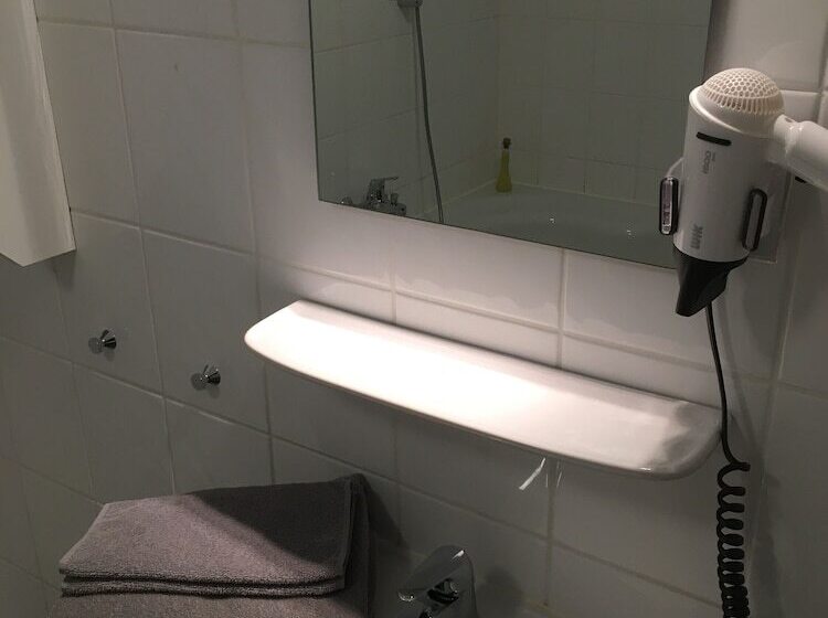 ファミリールーム, Pension Wegerich