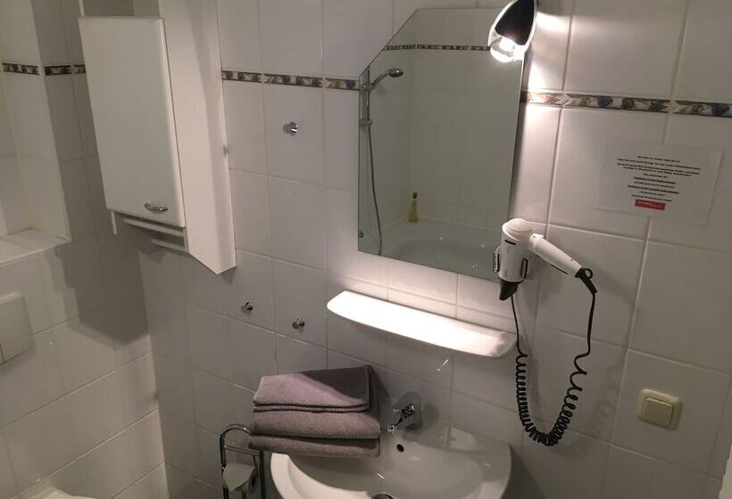 ファミリールーム, Pension Wegerich