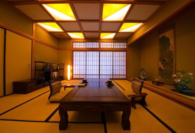 جناح جونيور, Ibusuki Syusui En