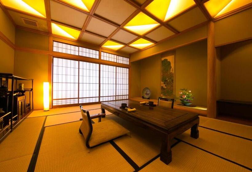 جناح جونيور, Ibusuki Syusui En