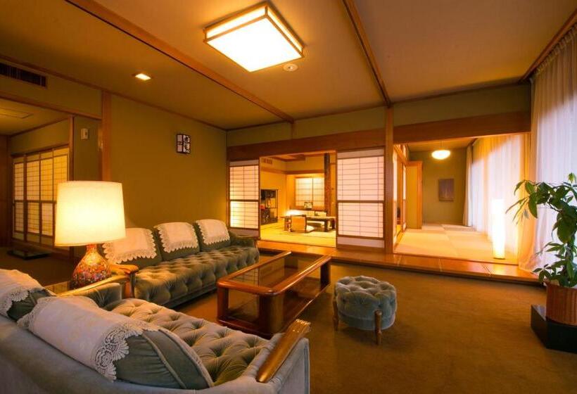 جناح, Ibusuki Syusui En