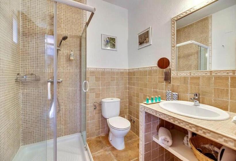 标准间, Villa Tiphareth