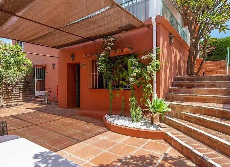 标准间, Villa Tiphareth