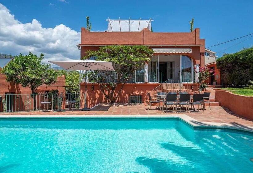 标准间, Villa Tiphareth