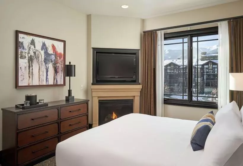 キングサイズベッドのスイートルーム, Waldorf Astoria Park City