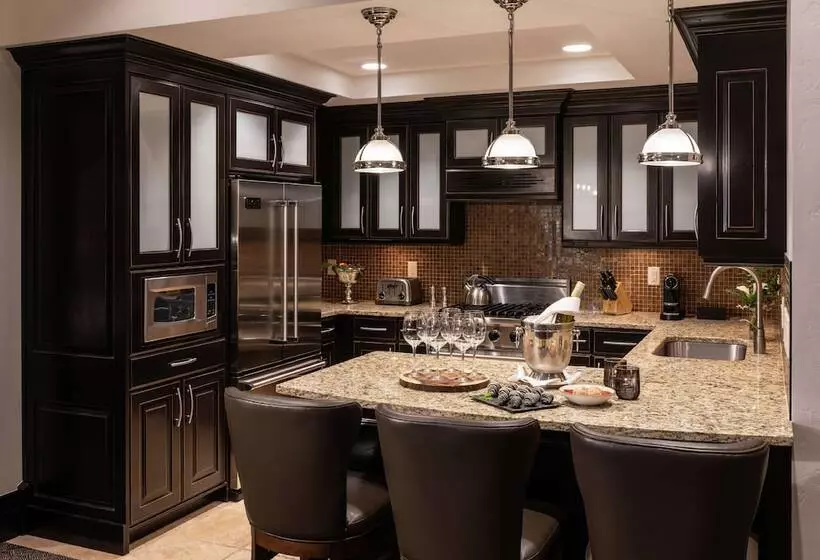 スーペリアスイートの３ベッドルーム, Waldorf Astoria Park City