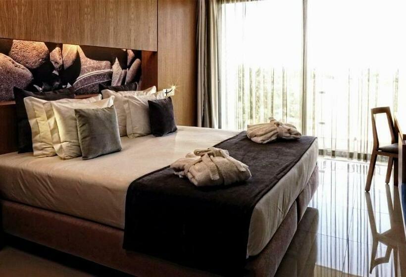 סוויטה, Agua Hotels Riverside