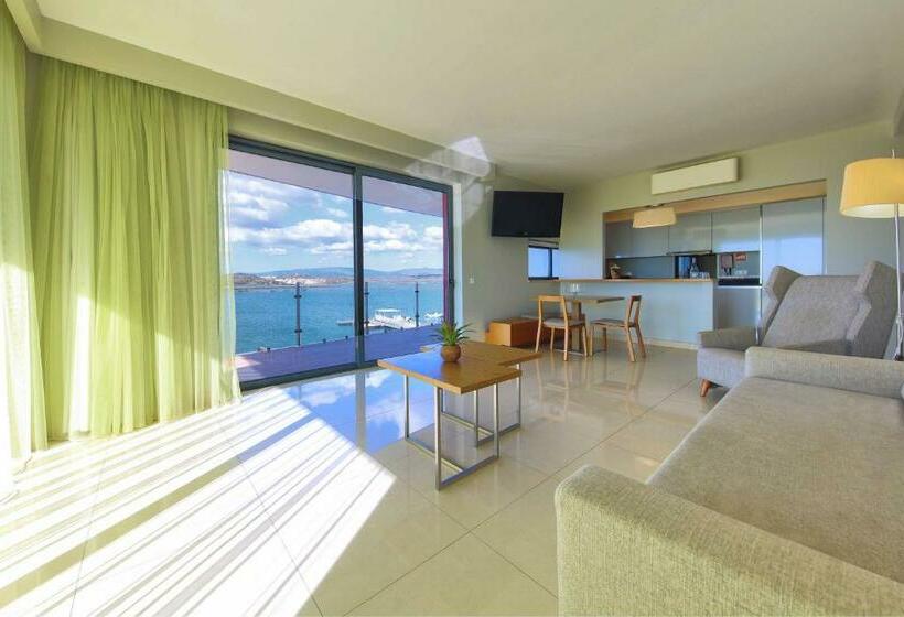 סוויטה, Agua Hotels Riverside