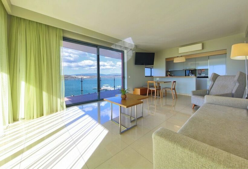 סוויטה, Agua Hotels Riverside