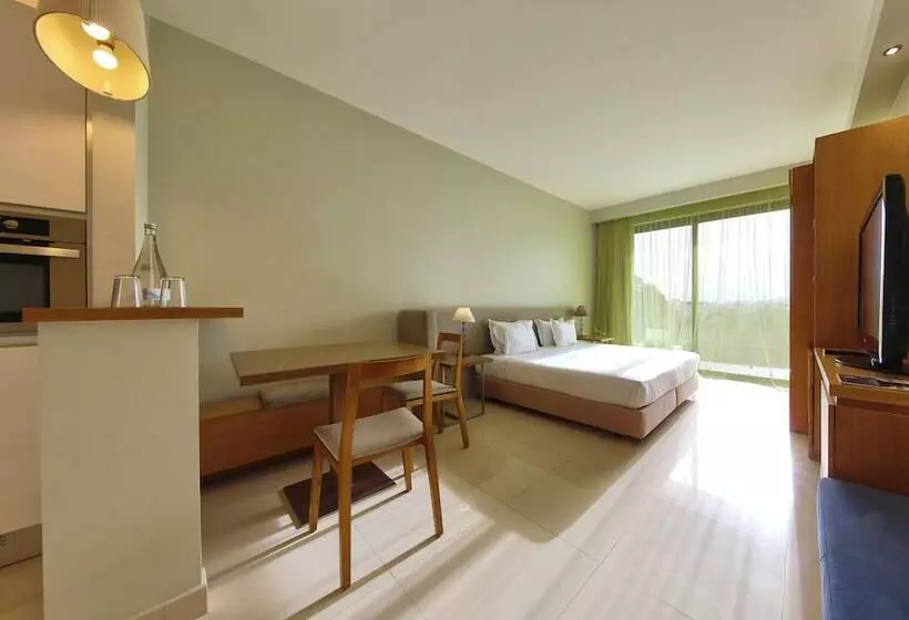 スーペリアスタジオ, Agua Hotels Riverside