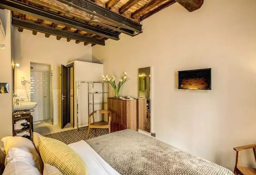 اتاق اکونومی, Trevi Beau Boutique